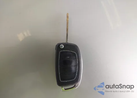 2016 Hyundai Santa Fe Sport 2.4L z USA, uszkodzony, nr VIN 5XYZU3LB5GG328545